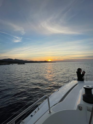 Coucher de soleil depuis le catamaran EPICUREO dans le golfe de Saint-Florent